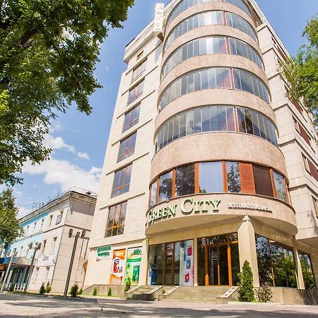 Green City Hotel Бишкек Екстериор снимка